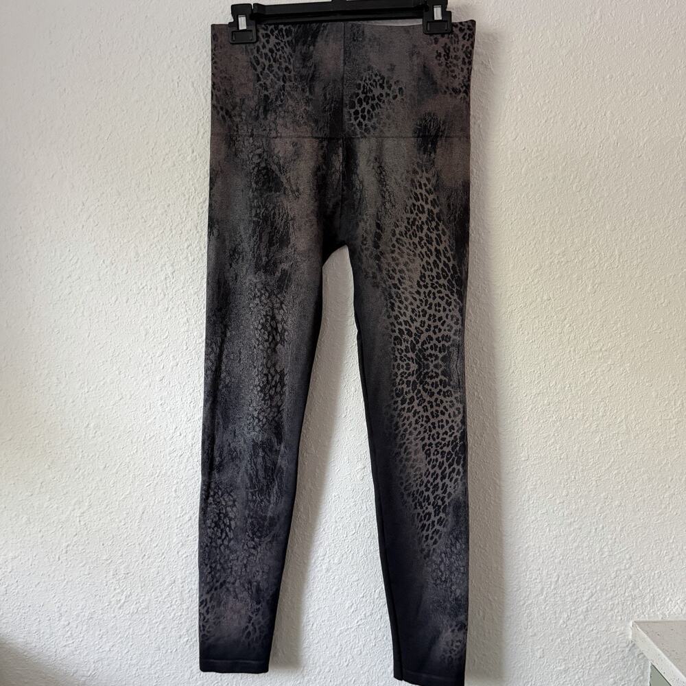 Gray, Black & Mauve Animal Print Leopard High Waisted Thick Legging (One Size)